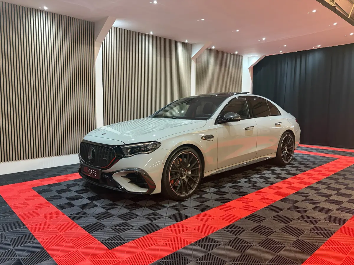 AMG 53 4MATIC+ Edition 1 Carbon////