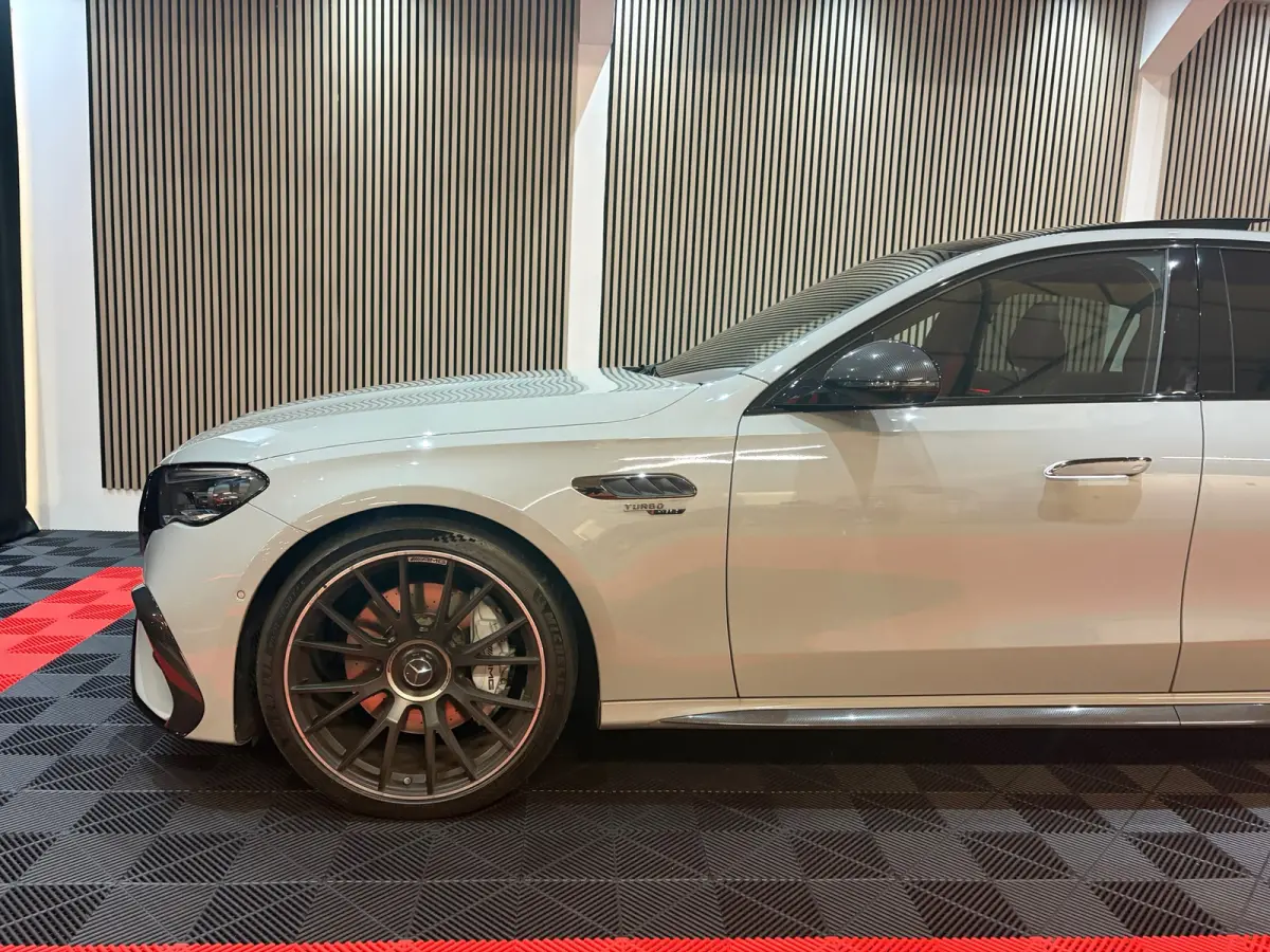 AMG 53 4MATIC+ Edition 1 Carbon////