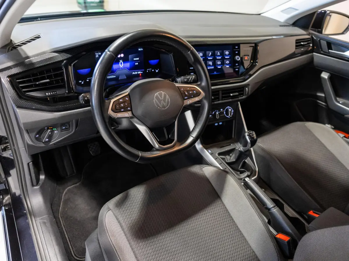 1.0 TSI Life / 95pk / Apple CarPlay / Adaptieve cruise control /