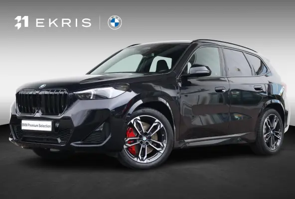 xDrive25e Optimized Edition | Sport pakket Pro | Panorama Dak | Driving Assistant Plus | Parking Assistant Plus | Head-Up | Invidual Jerez Zwart | Trekhaak | Stuur & Stoelverwarming |