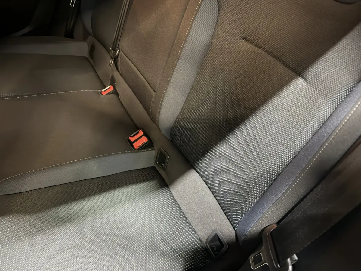 1.0 EcoTSI Style Edition|Lava Blue|Dealer Onderhouden|AllSeason|Virtual Cockpit|LED|Navi|CarPlay|Cruise|PDC|Rijklaar