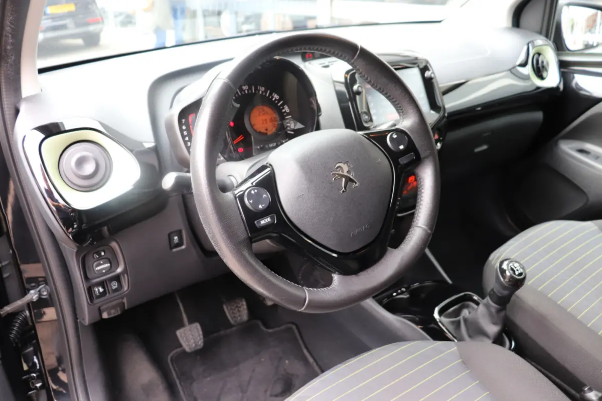 1.0 e-VTi Collection Cabrio dak! | scherm met Apple Carplay/Android Auto