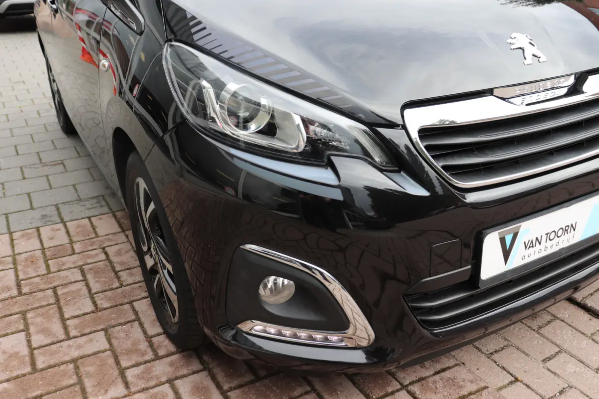 1.0 e-VTi Collection Cabrio dak! | scherm met Apple Carplay/Android Auto