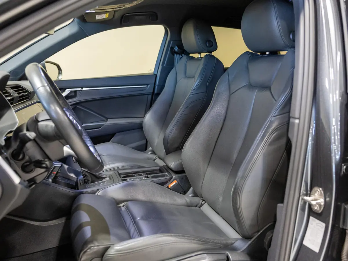 45 TFSI e 2x S-Line Edition / 245pk / Leder / Stoelverwarming /