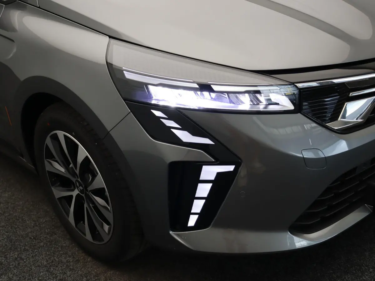 1.6 HEV Intense | Achteruitrijcamera | Automaat | Climate Control | Cruise Control |