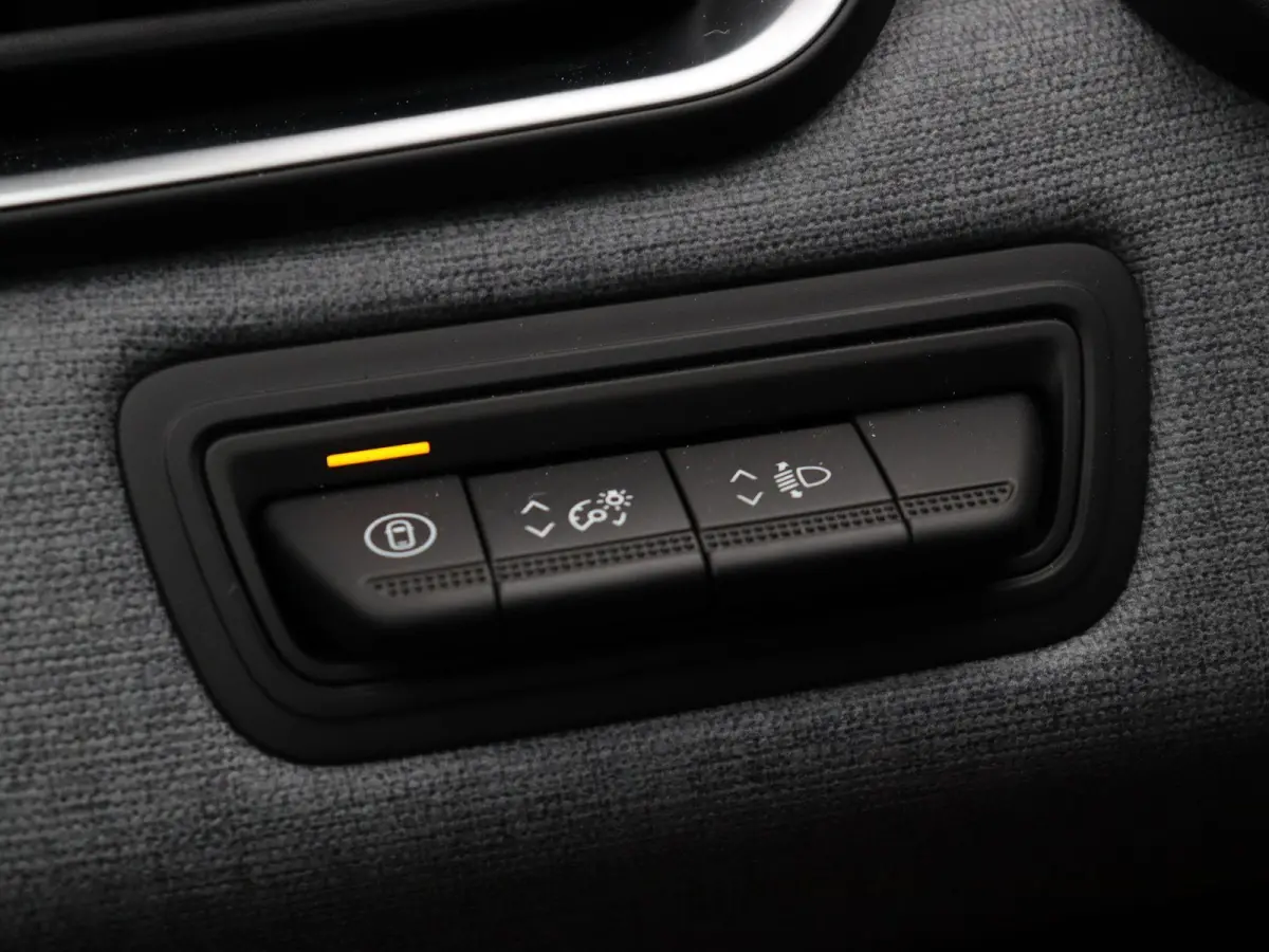 1.6 HEV Intense | Achteruitrijcamera | Automaat | Climate Control | Cruise Control |