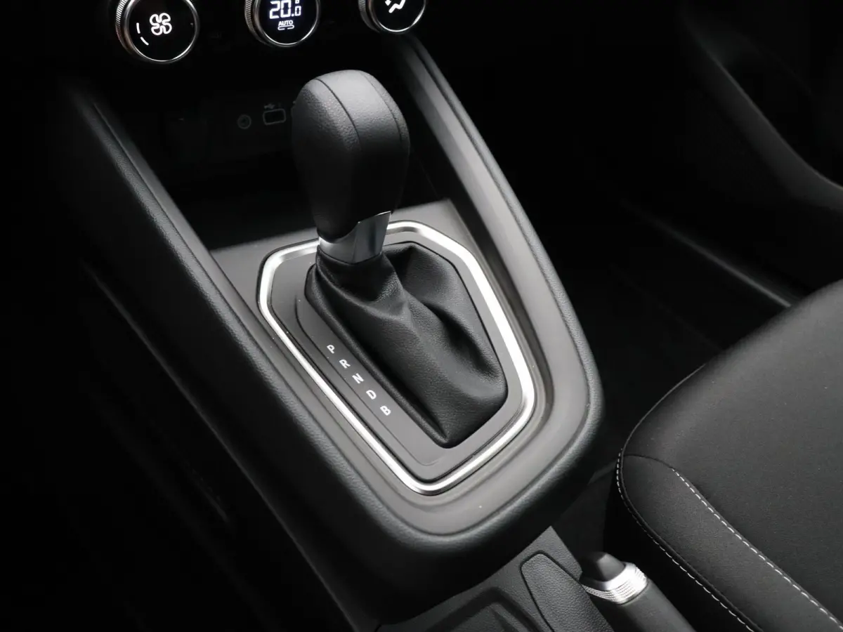 1.6 HEV Intense | Achteruitrijcamera | Automaat | Climate Control | Cruise Control |