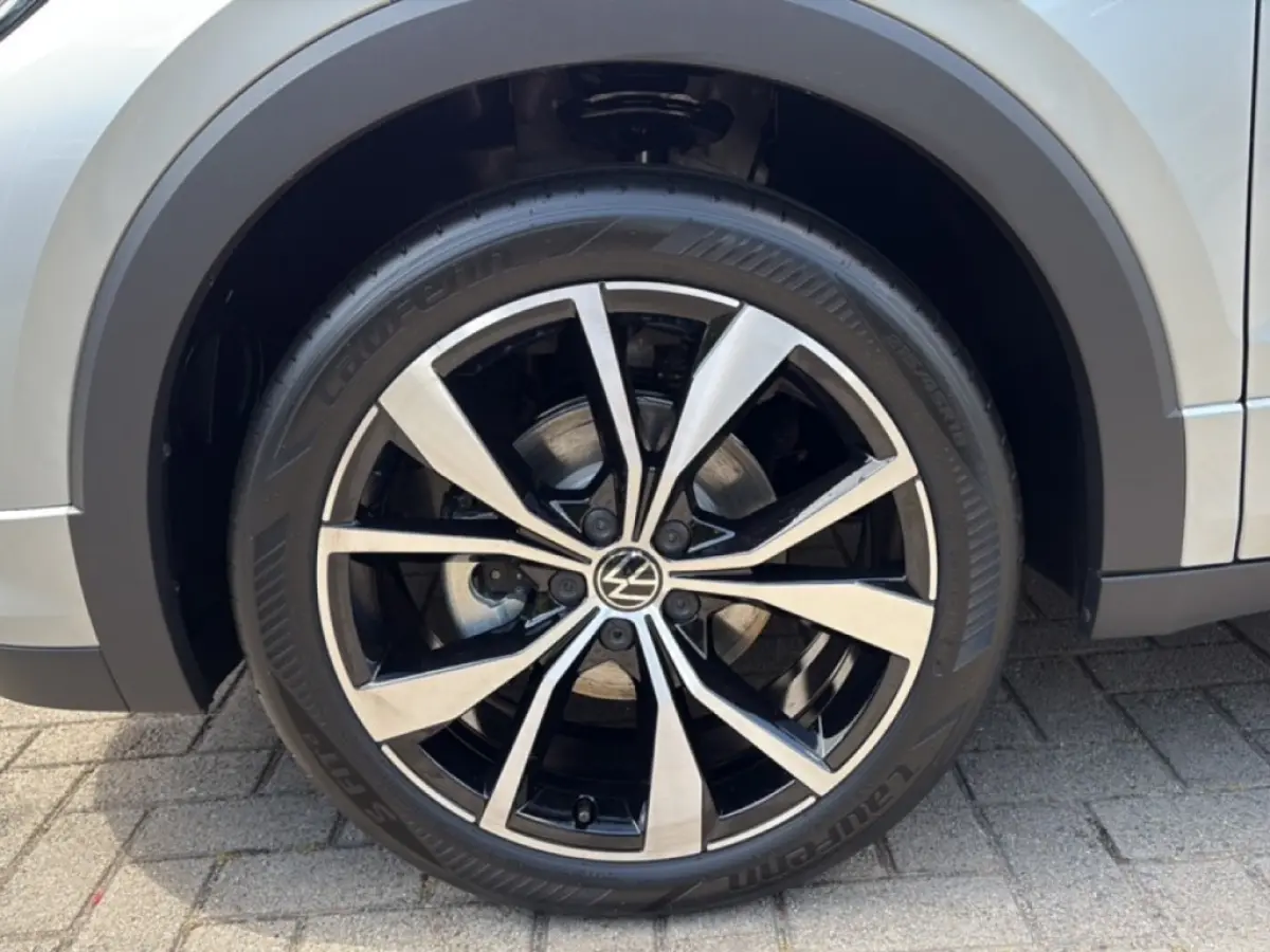 1.5 TSI DSG R-LINE AFN.TREKHAAK/CAMERA/ACC/STOELVERW/CARPLAY