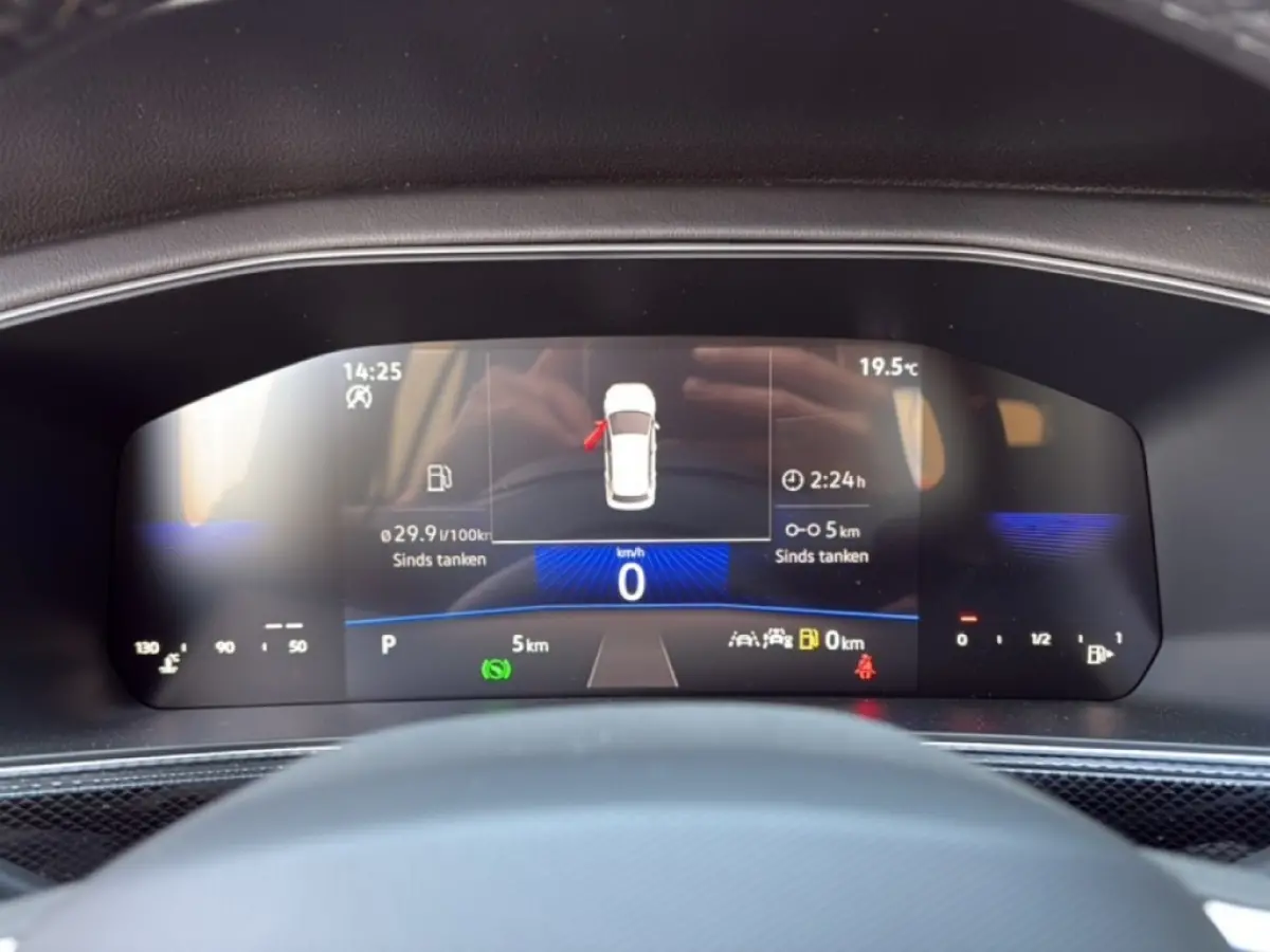 1.5 TSI DSG R-LINE AFN.TREKHAAK/CAMERA/ACC/STOELVERW/CARPLAY