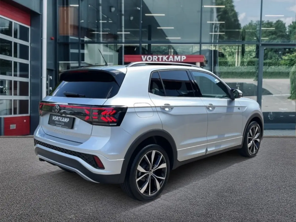 1.5 TSI DSG R-LINE AFN.TREKHAAK/CAMERA/ACC/STOELVERW/CARPLAY