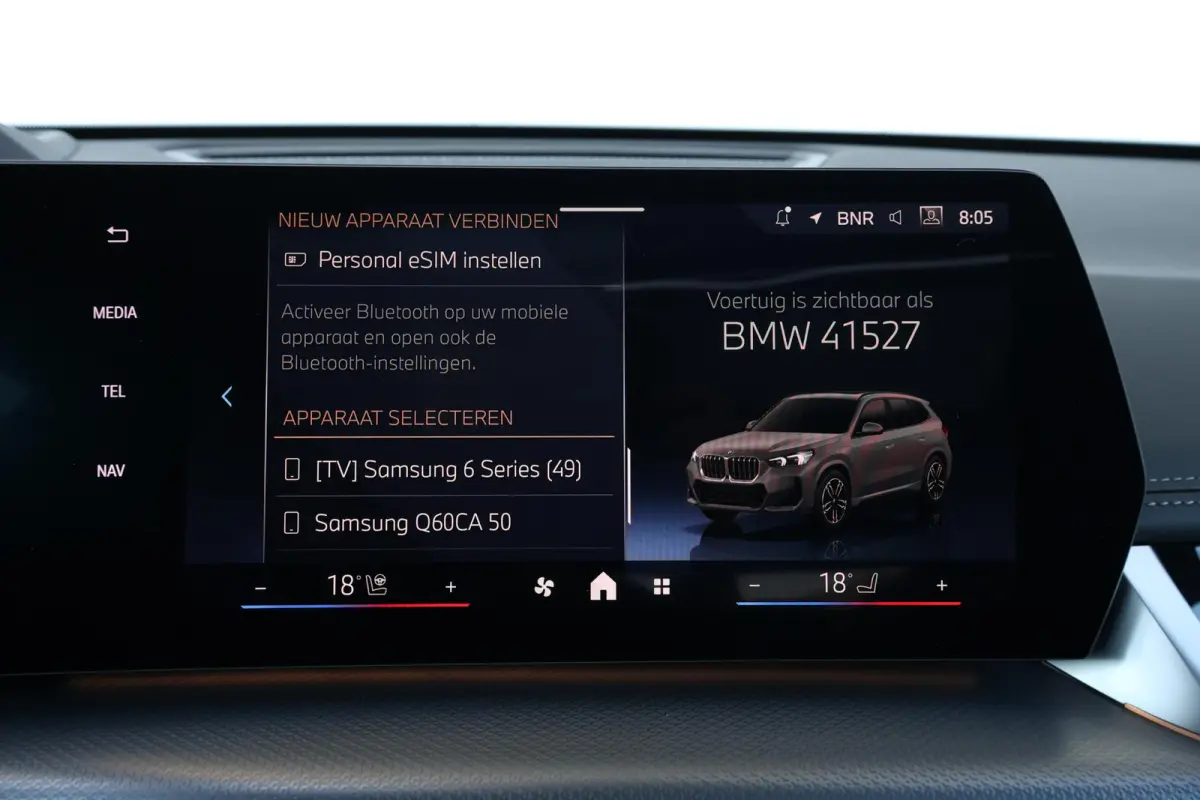 xDrive30e | Sport Pakket Pro | Panorama Dak | Elektr. Stoelen | Driving Assistant Professional | Parking Assistant Plus | Harman Kardon | Head-Up | Invidual Dark Emerald |