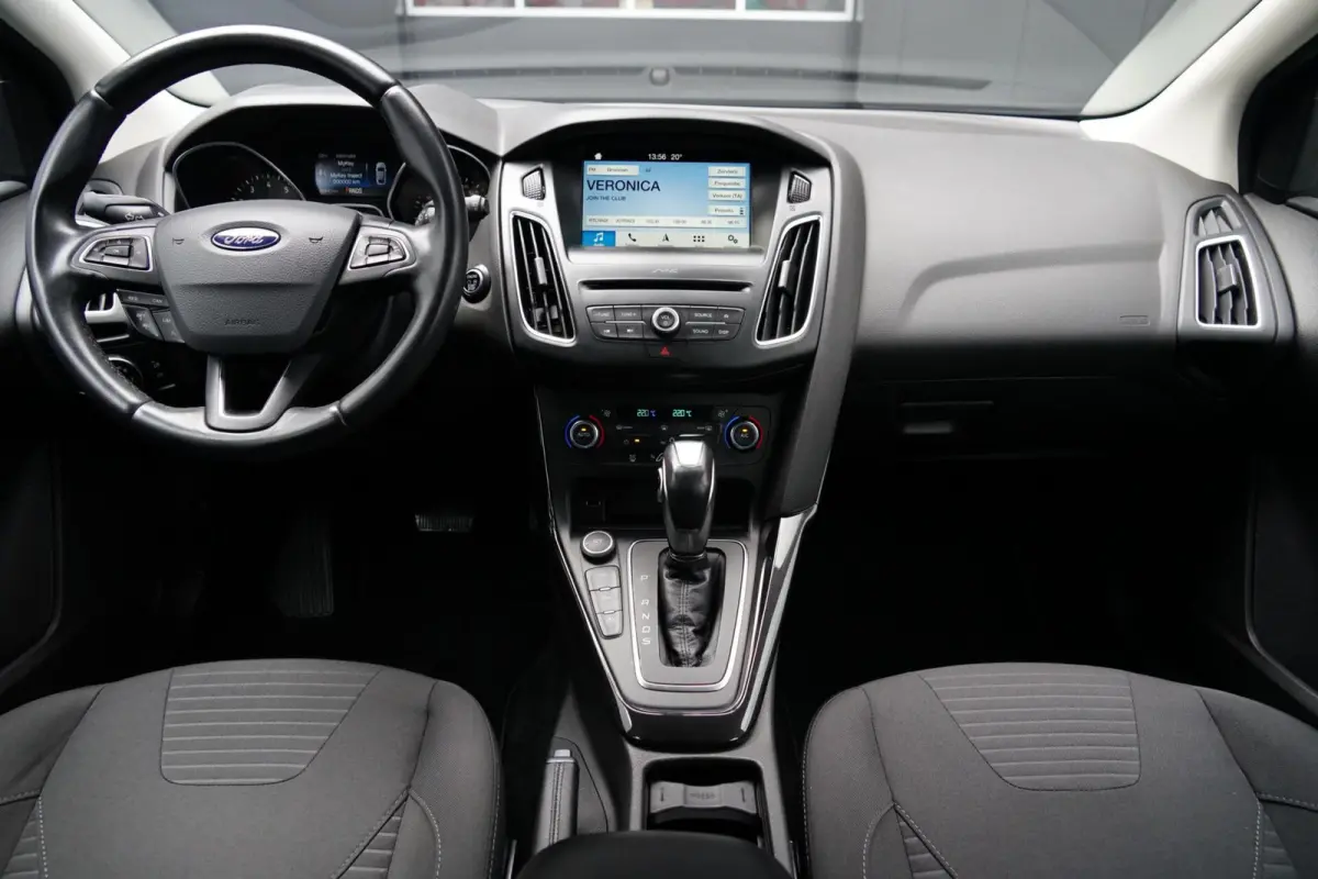 1.5 Titanium, NL, aut. trekh. CarPlay, PDC, clima