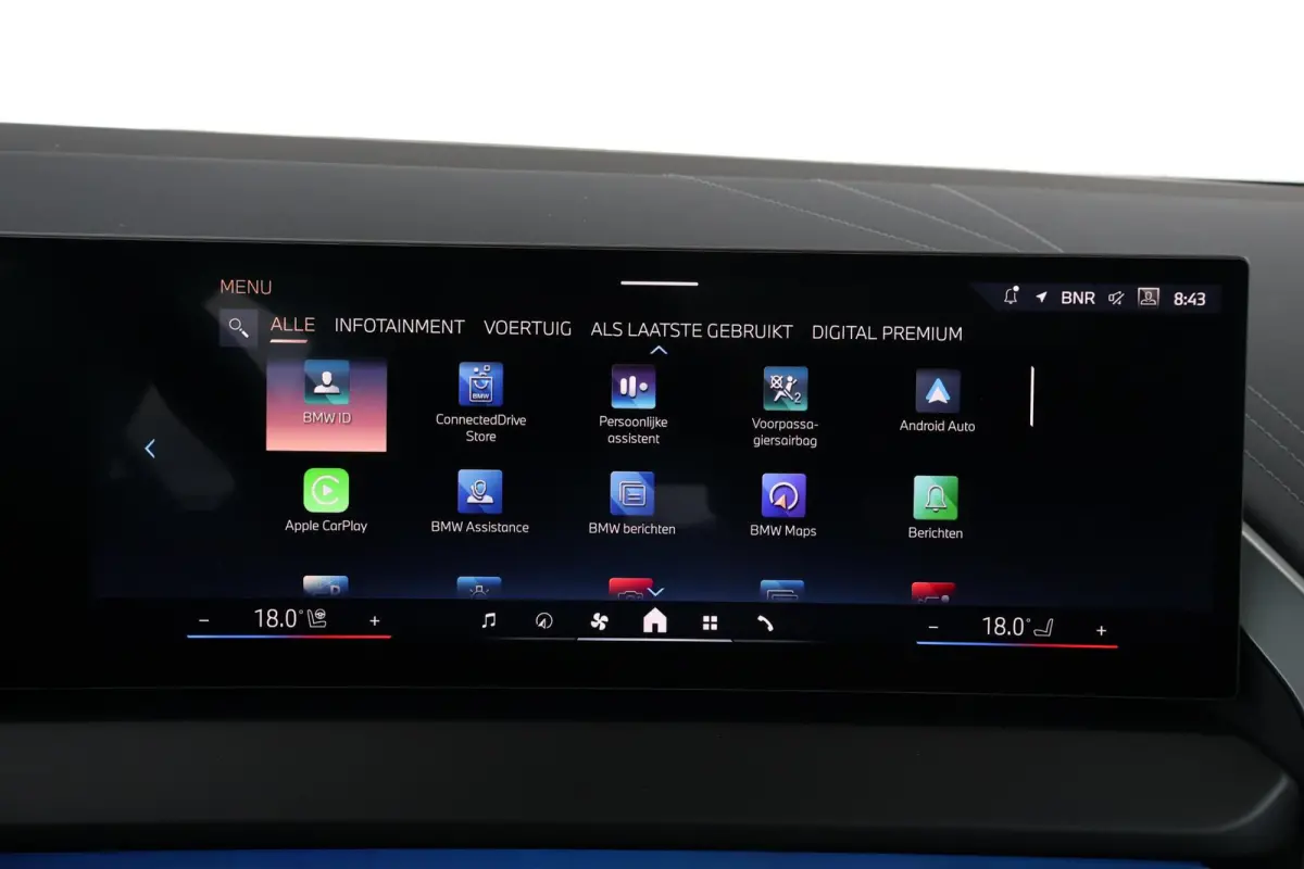 30e xDrive | Sport Pakket Pro | Panorama Dak | Elektr. Stoelen | Driving Assistant Professional | Parking Assistant Plus | Harman Kardon | Trekhaak | Stuur & Stoelverwarming |