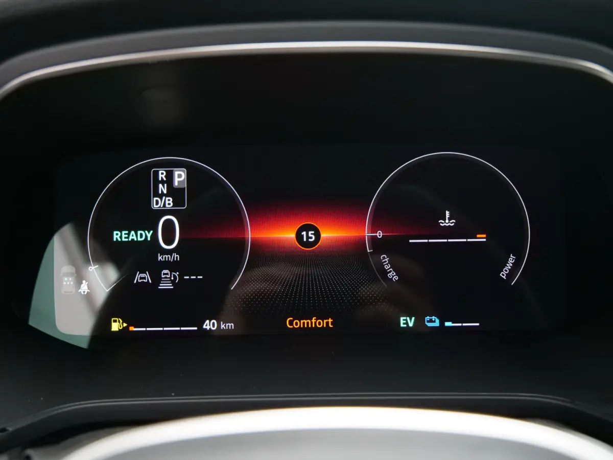 1.8 E-Tech full hybrid 160 Pk techno Automaat Navi / DAB / Apple Carplay / Camera