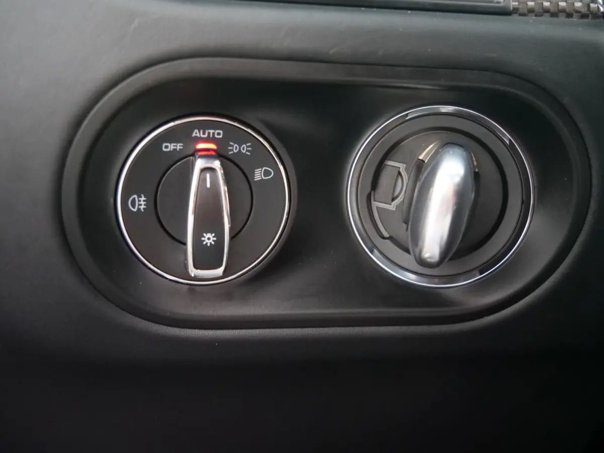 2.9 Turbo 441 Pk Automaat Navi / DAB / Leer / Luchtvering / Pano-dak / Apple Carplay