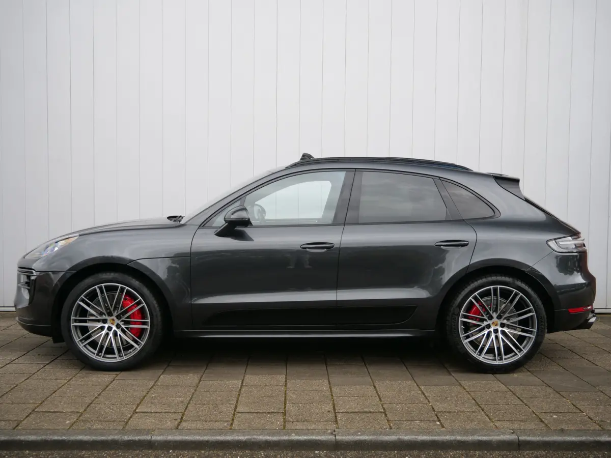 2.9 Turbo 441 Pk Automaat Navi / DAB / Leer / Luchtvering / Pano-dak / Apple Carplay