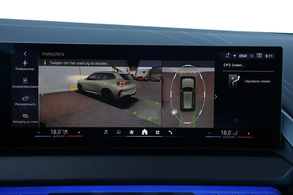 30e xDrive | Sport Pakket Pro | Panorama Dak | Harman Kardon | Driving Assistant Professional | Parking Assistant Plus | Elektr. Stoelen | Stuur & Stoelverwarming Voor en Achter |