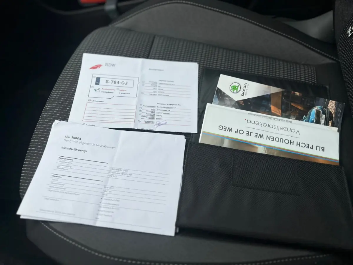 1.5 TSI 150pk First Edition | ACC | Carplay | Navi | Isofix | LED