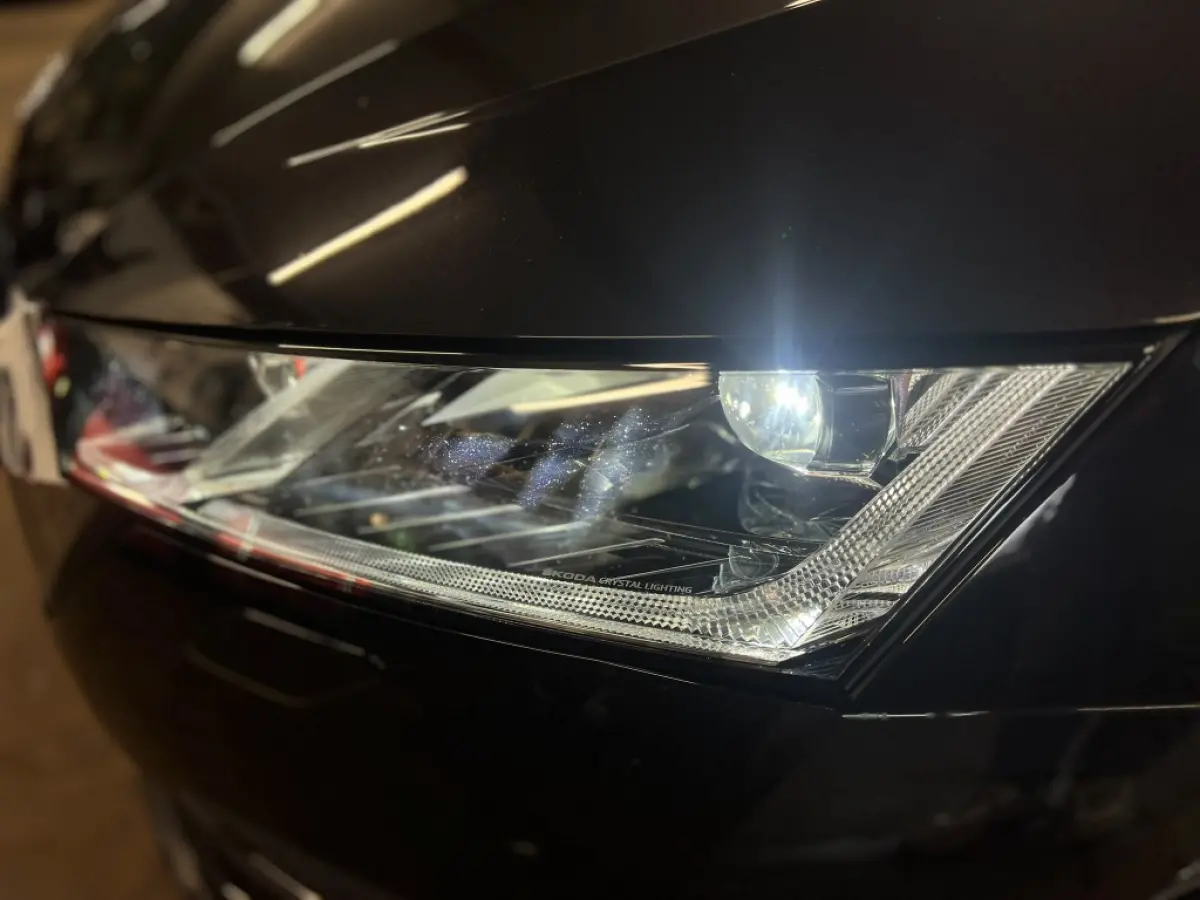 1.5 TSI 150pk First Edition | ACC | Carplay | Navi | Isofix | LED