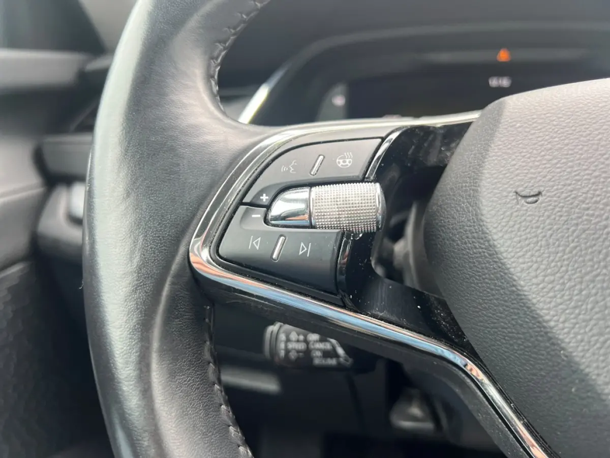 1.5 TSI 150pk First Edition | ACC | Carplay | Navi | Isofix | LED