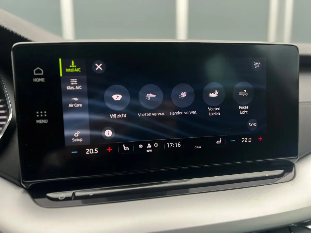 1.5 TSI 150pk First Edition | ACC | Carplay | Navi | Isofix | LED