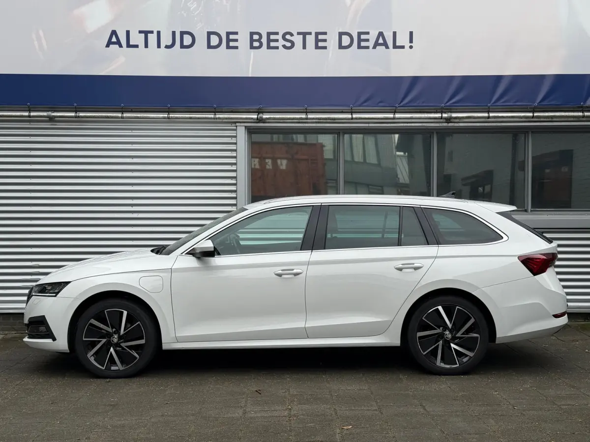 1.4 TSI iV PHEV Business Edition Plus l Virtual l Automaat l ACC l VDOH l
