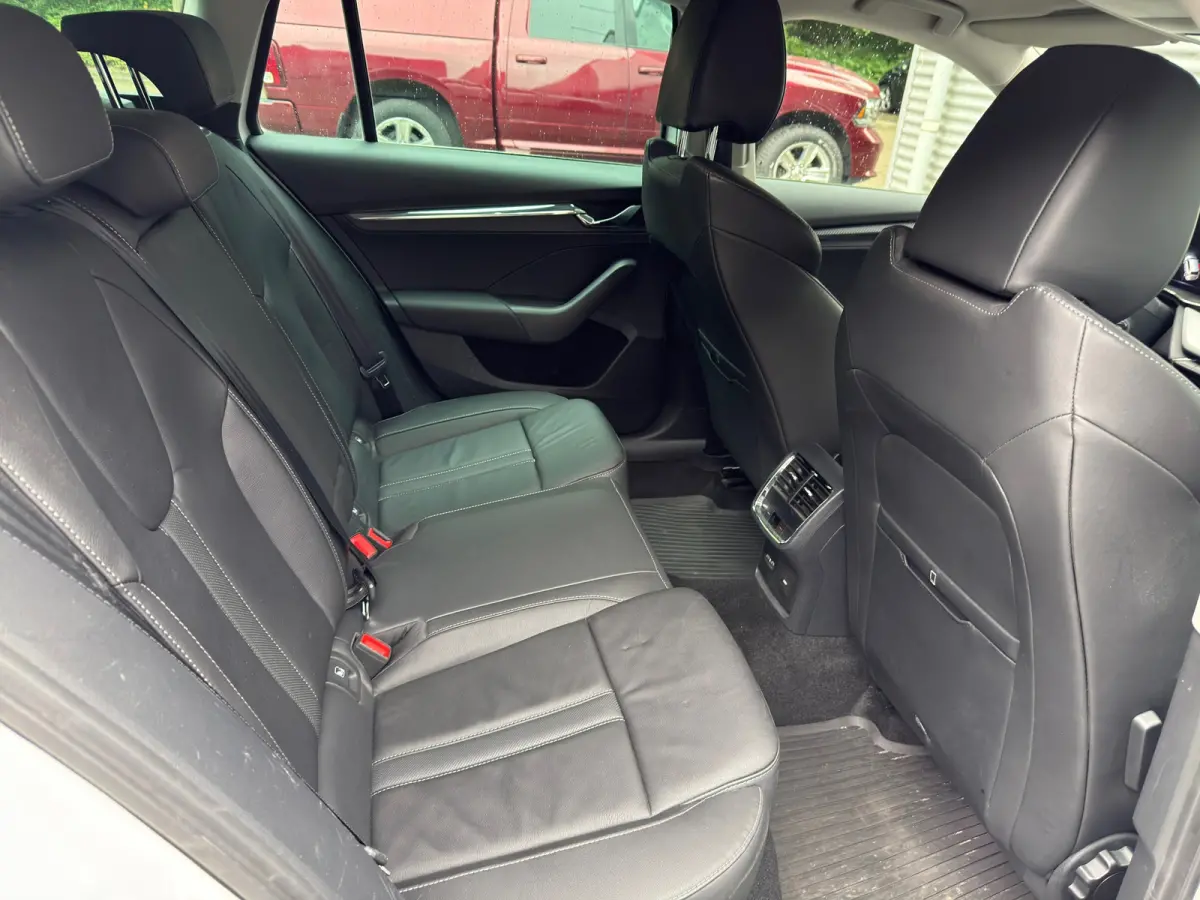 1.4 TSI iV PHEV Business Edition Plus l Virtual l Automaat l ACC l VDOH l