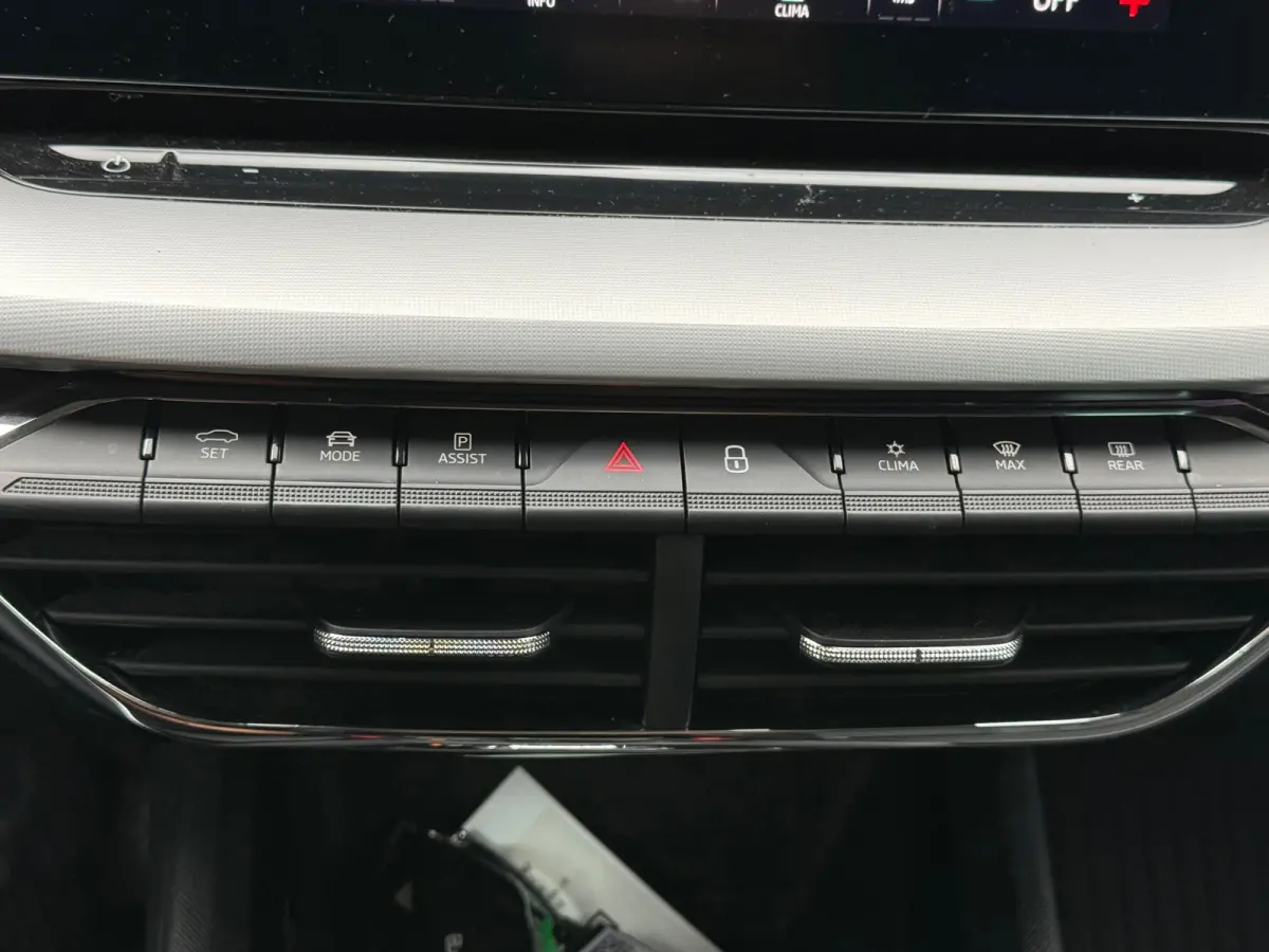 1.4 TSI iV PHEV Business Edition Plus l Virtual l Automaat l ACC l VDOH l