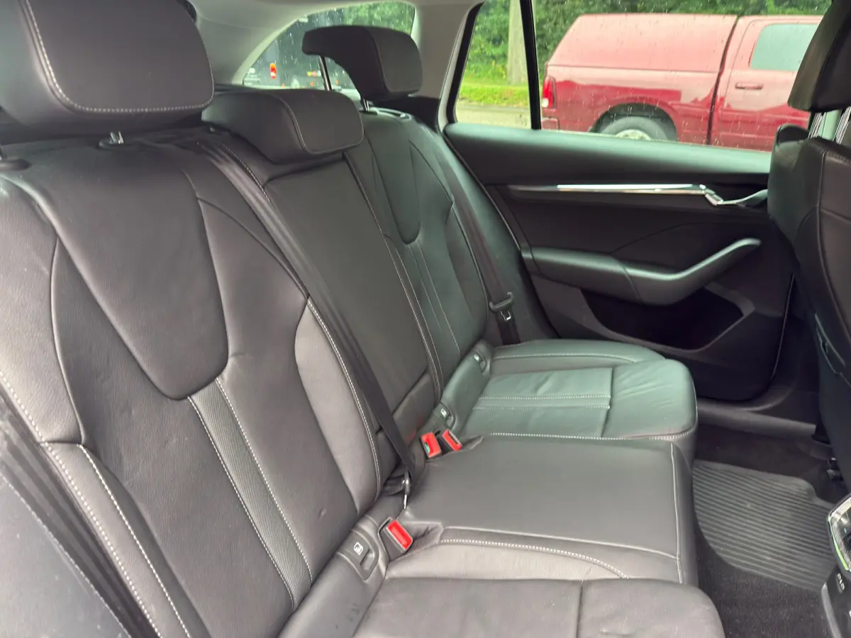 1.4 TSI iV PHEV Business Edition Plus l Virtual l Automaat l ACC l VDOH l