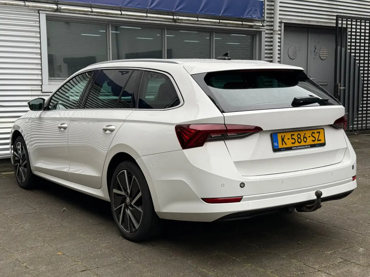 1.4 TSI iV PHEV Business Edition Plus l Virtual l Automaat l ACC l VDOH l