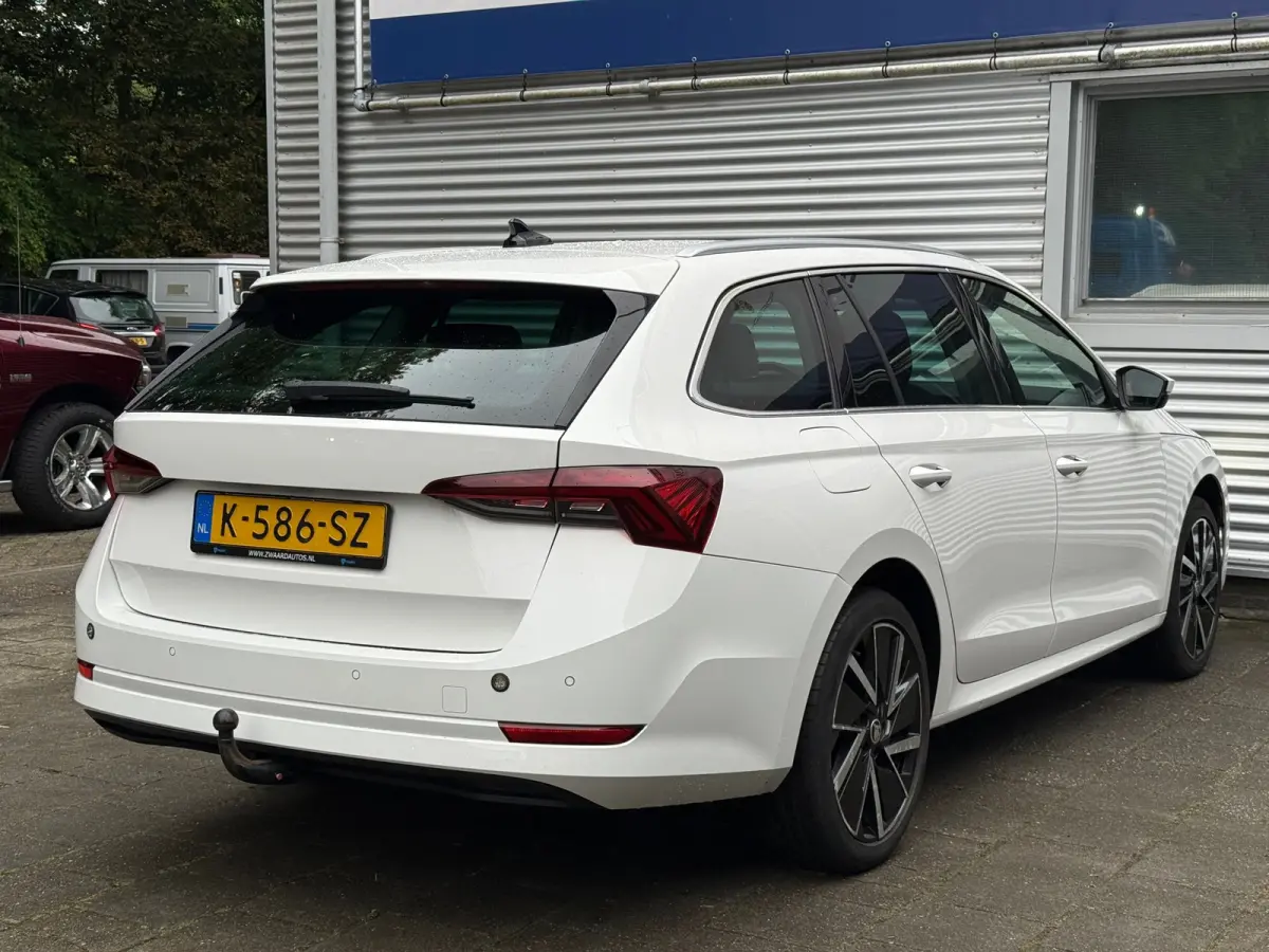 1.4 TSI iV PHEV Business Edition Plus l Virtual l Automaat l ACC l VDOH l