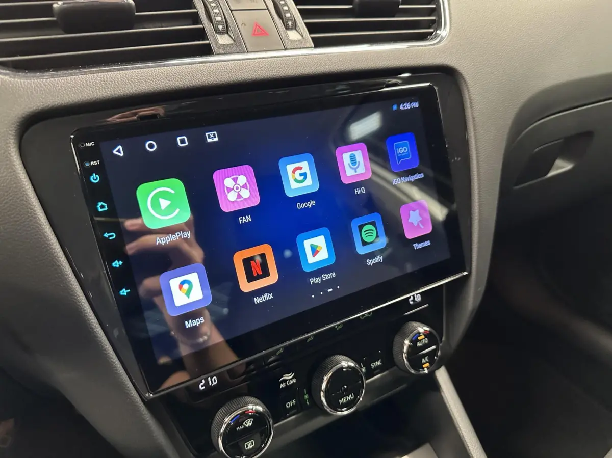 1.0 TSI Greentech Style Business NAVI CARPLAY CRUISE LM ECC.