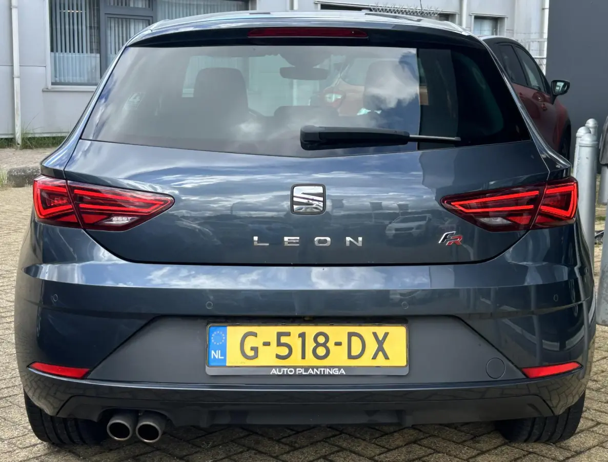 1.5 TSI FR Business Intense 150PK | NL AUTO | 2e Eigenaar | NAP | Virtual Cockpit | Led Koplampen | Achteruitrijcamera | Adaptive Cruise Control | Navigatie | 17 Inch Lichtmetalen Velgen | C