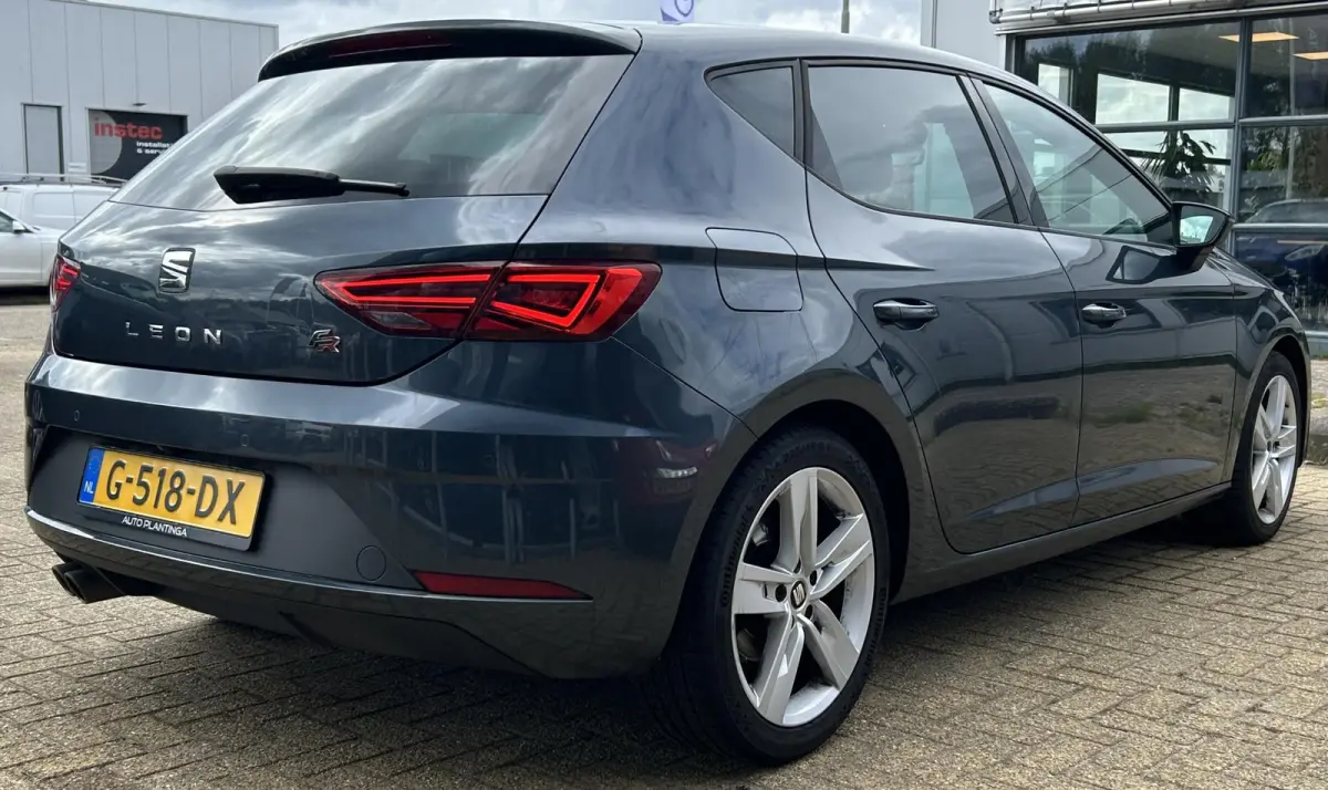 1.5 TSI FR Business Intense 150PK | NL AUTO | 2e Eigenaar | NAP | Virtual Cockpit | Led Koplampen | Achteruitrijcamera | Adaptive Cruise Control | Navigatie | 17 Inch Lichtmetalen Velgen | C