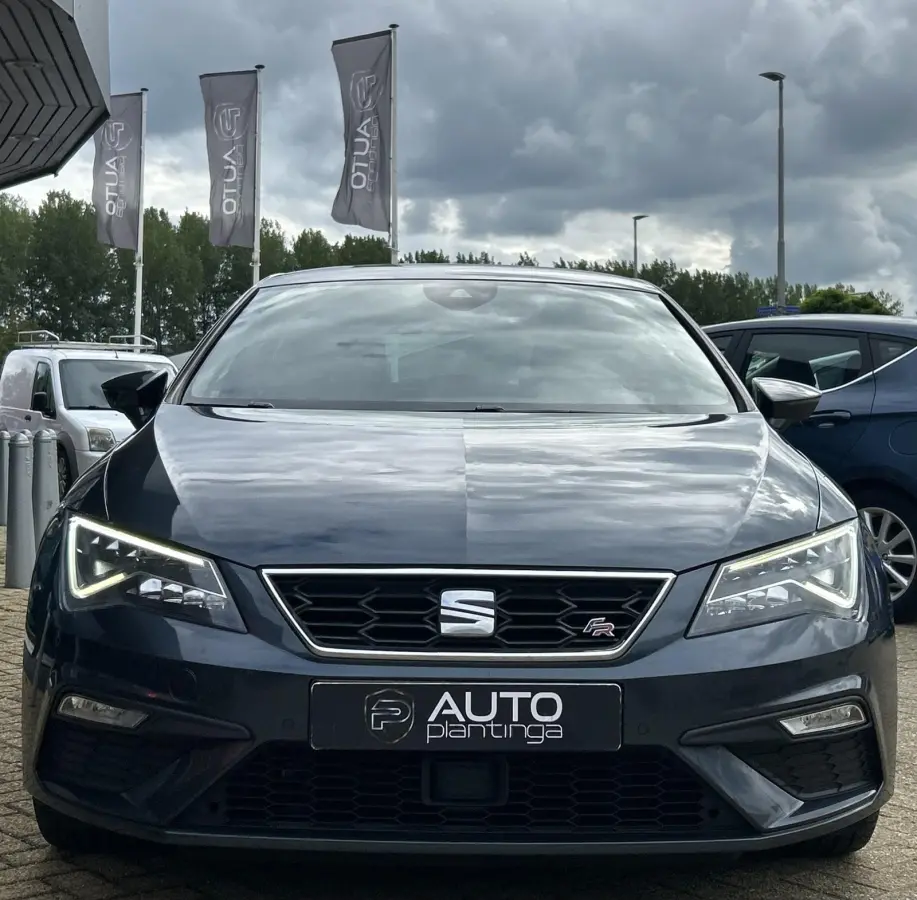 1.5 TSI FR Business Intense 150PK | NL AUTO | 2e Eigenaar | NAP | Virtual Cockpit | Led Koplampen | Achteruitrijcamera | Adaptive Cruise Control | Navigatie | 17 Inch Lichtmetalen Velgen | C