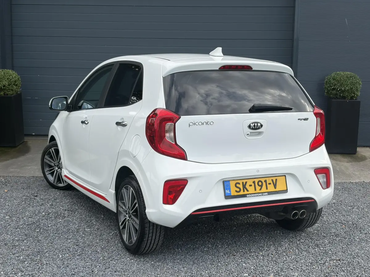 1.0 T-GDI GT-Line ✓102pk✓Draadloze telefoonlader✓Carplay✓2e Eigenaar✓Keyless✓Camera✓Stoelverw-Stuurverw✓Leder✓Navi✓Airco✓Cruise✓Lm velgen✓Pdc✓N.A.P✓Net beurt ge