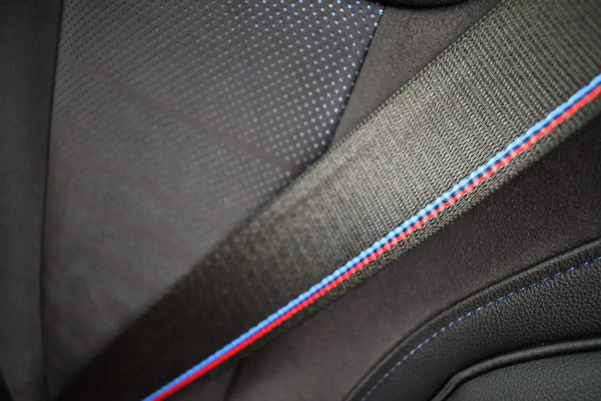 320e xDrive M-Sport Pro Pano ACC Trekh El-zetels H/K 19inch