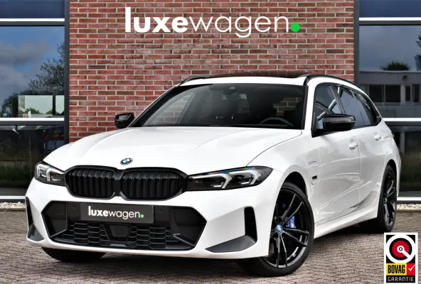 320e xDrive M-Sport Pro Pano ACC Trekh El-zetels H/K 19inch