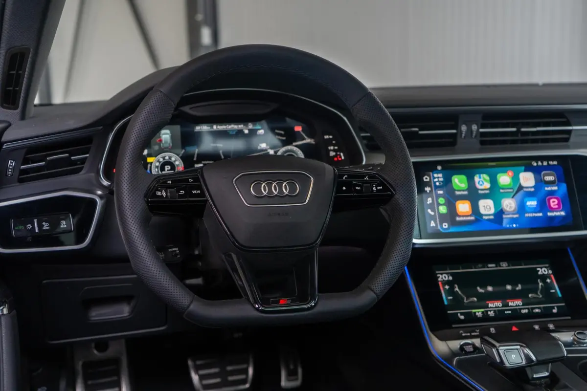 55 TFSI e quattro S-line 367PK | Pano | B&O | Matrix | 20''
