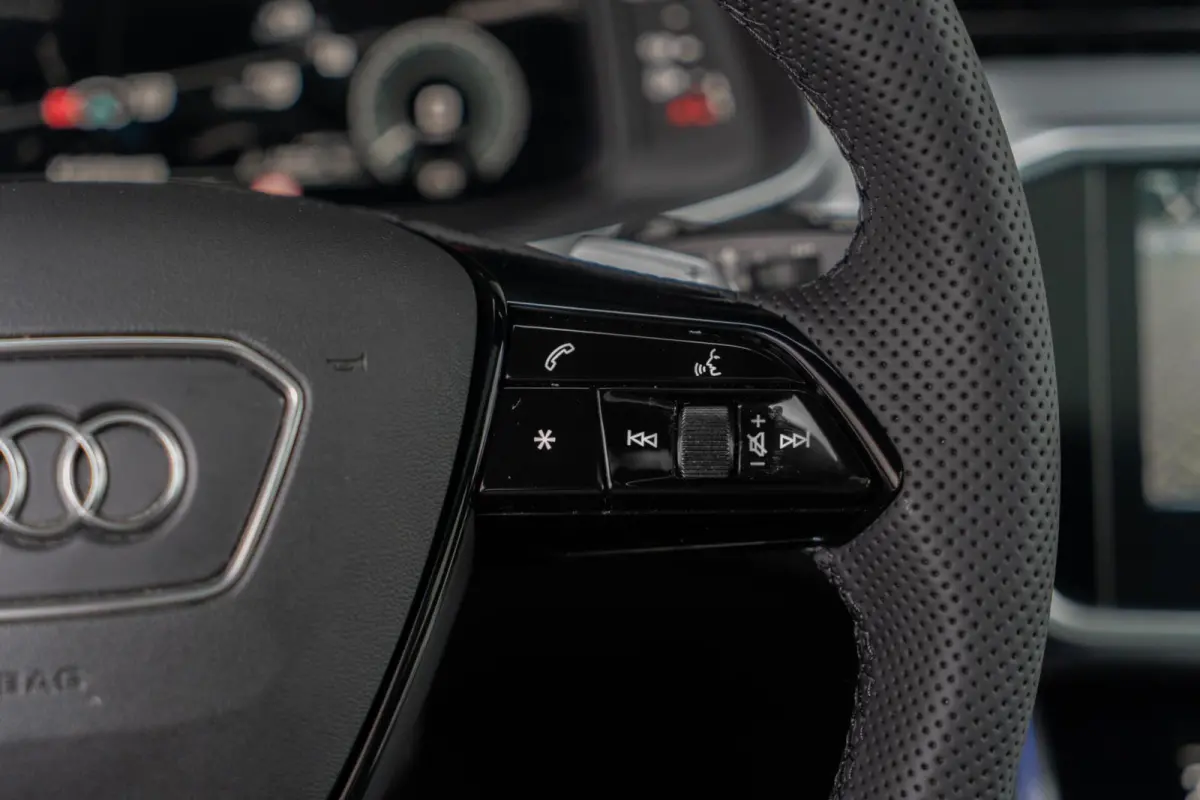 55 TFSI e quattro S-line 367PK | Pano | B&O | Matrix | 20''