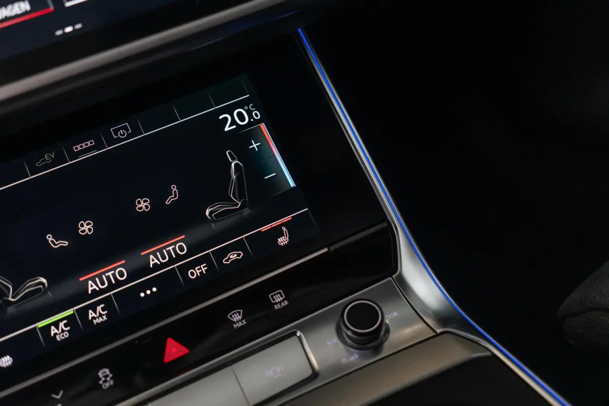 55 TFSI e quattro S-line 367PK | Pano | B&O | Matrix | 20''
