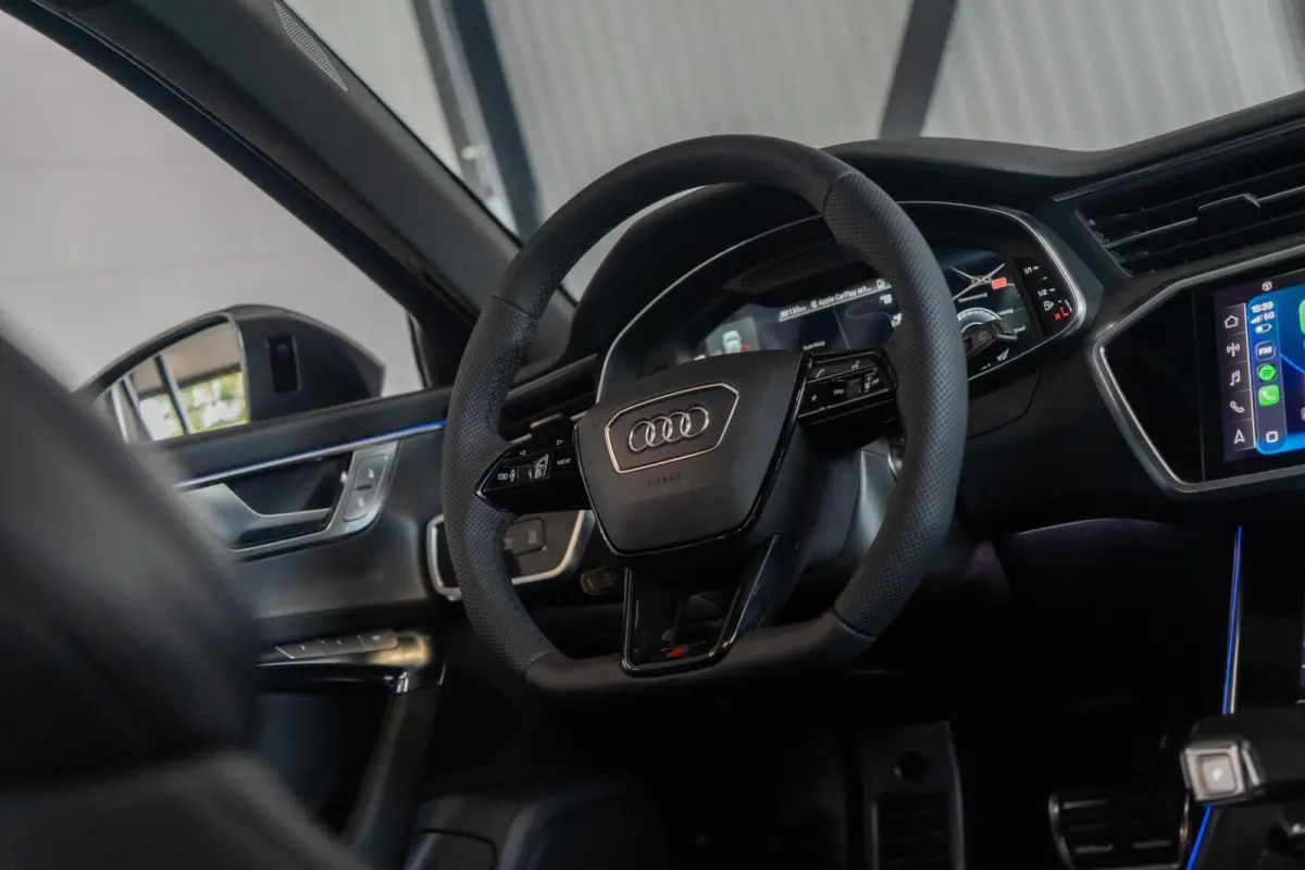 55 TFSI e quattro S-line 367PK | Pano | B&O | Matrix | 20''