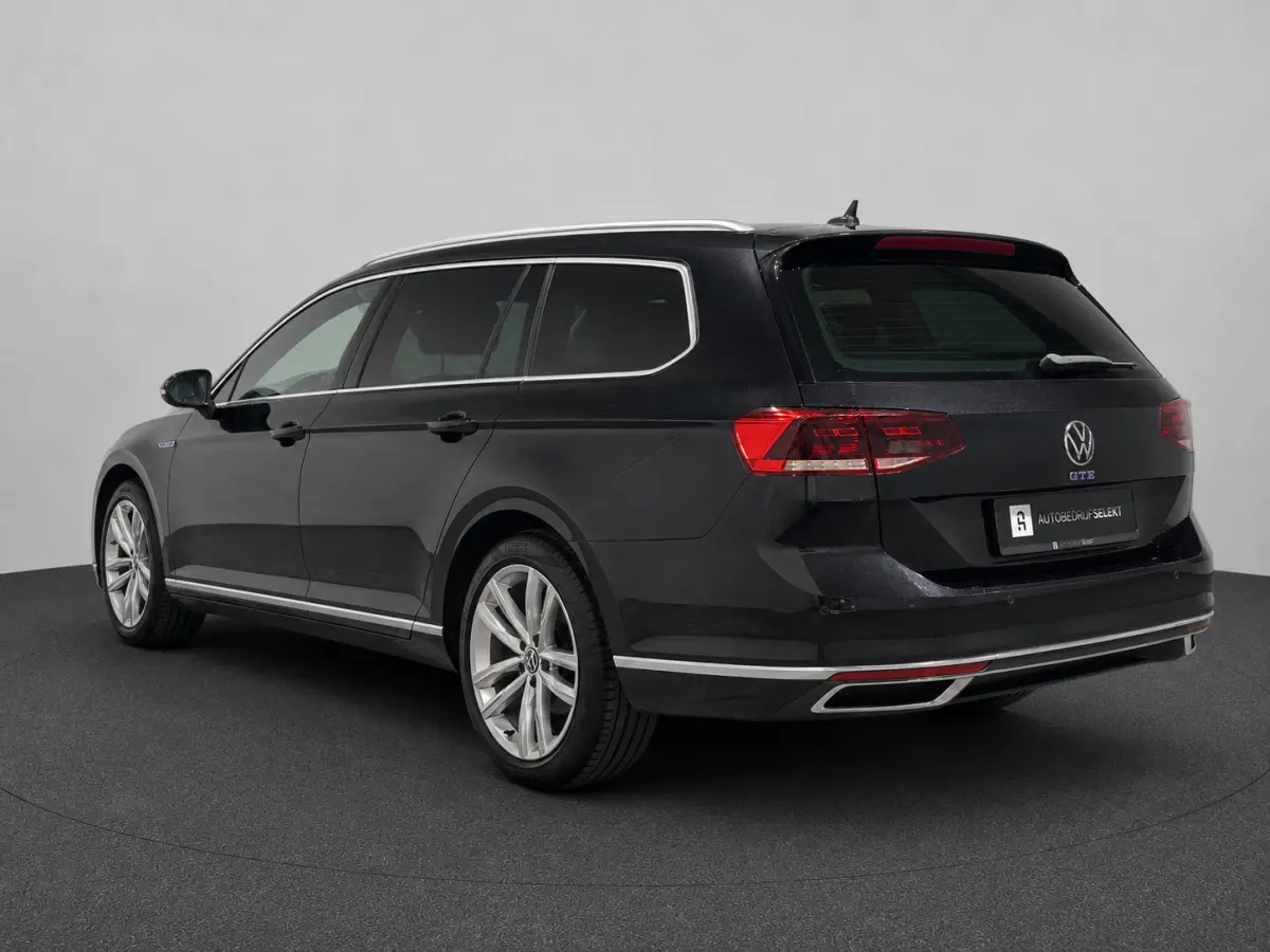 1.4 TSI PHEV GTE | Camera | Sfeer | Carplay | Halfleder | Massage | Virtual | 1e eig.
