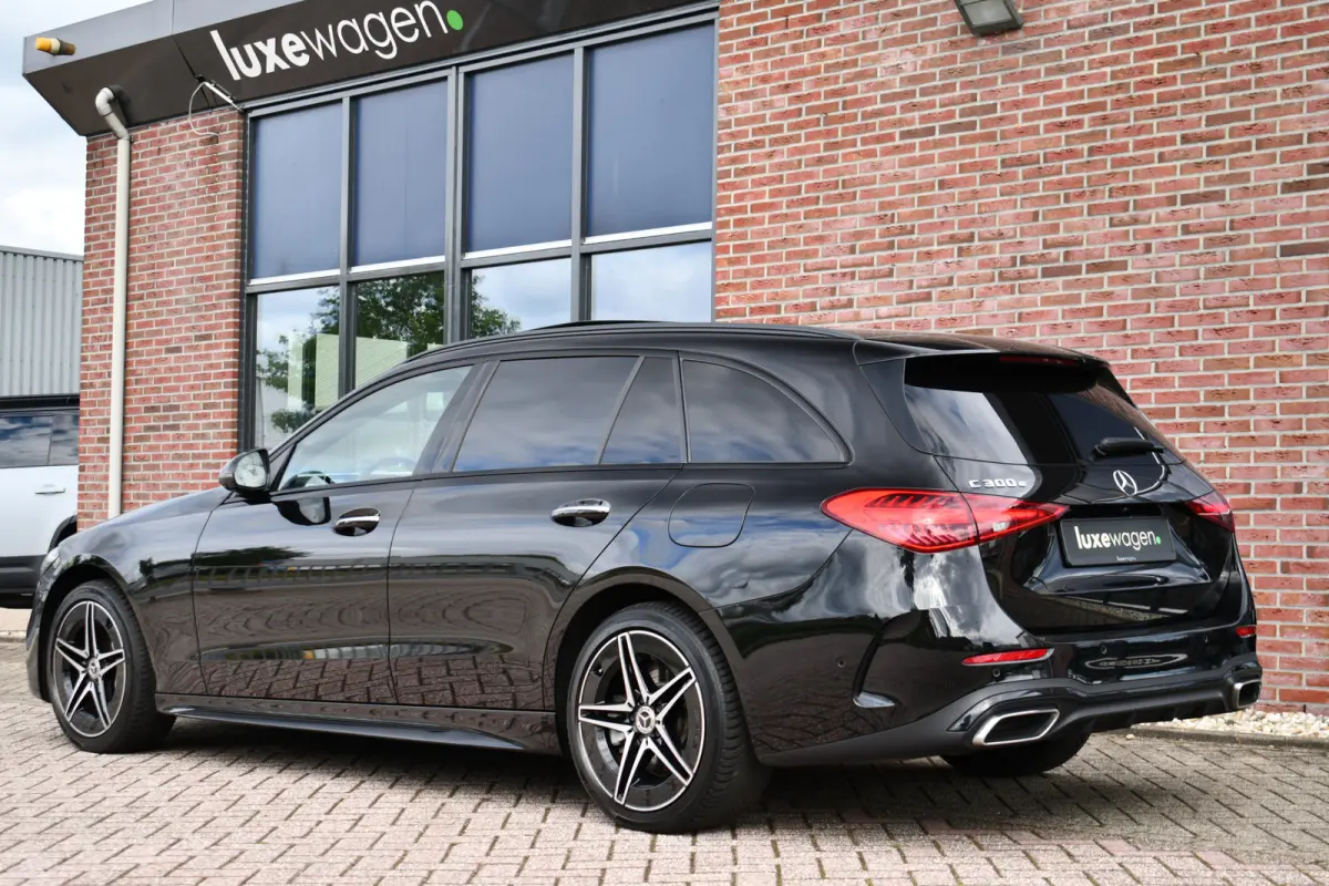 300 e AMG Line Pano Distr HUD 360 Burm Massage+Ventilatie