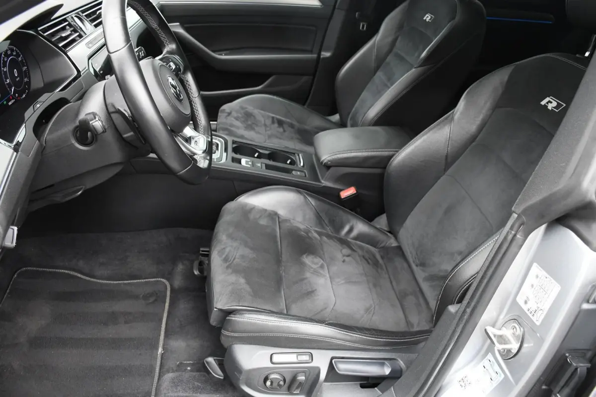 1.5 TSI Business Panoramadak R-line Trekhaak