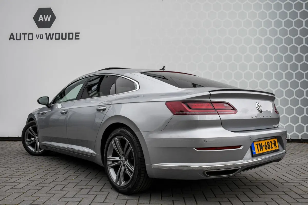 1.5 TSI Business Panoramadak R-line Trekhaak