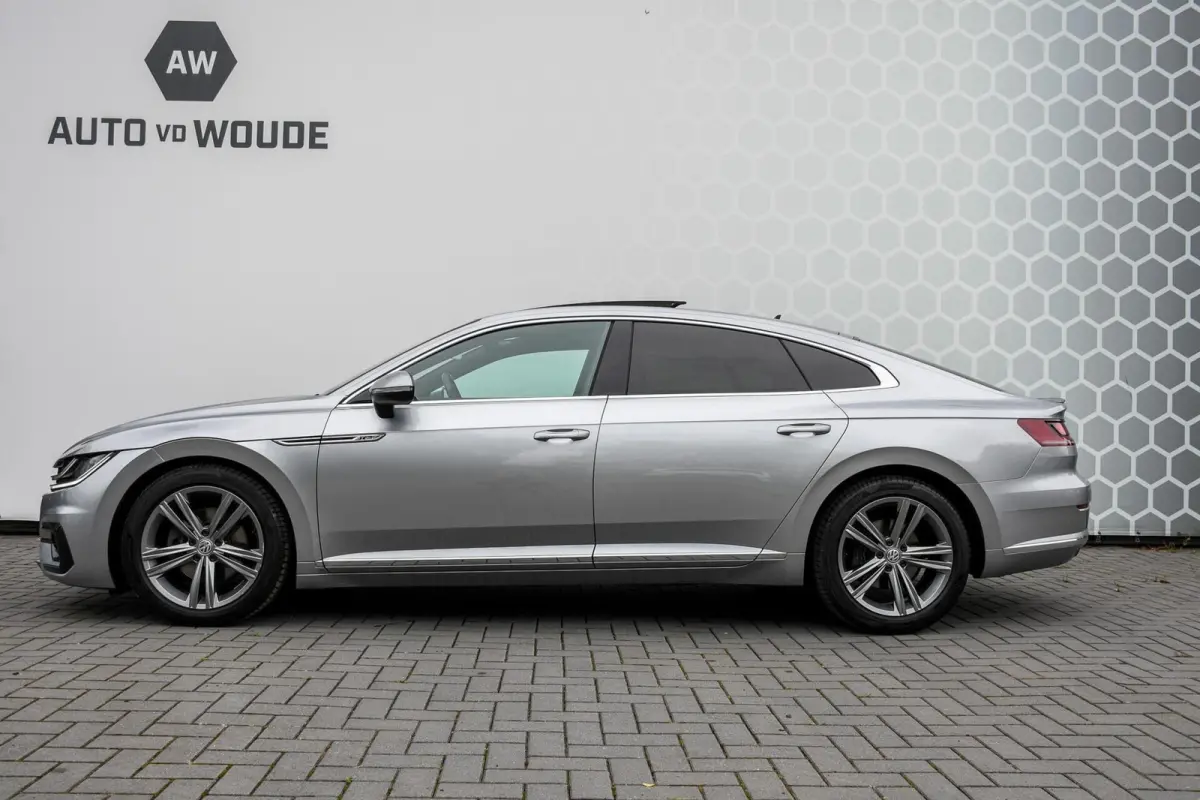 1.5 TSI Business Panoramadak R-line Trekhaak