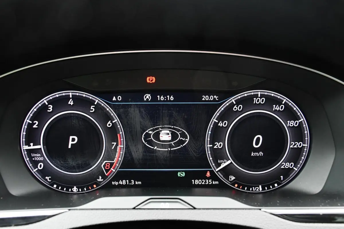 1.5 TSI Business Panoramadak R-line Trekhaak