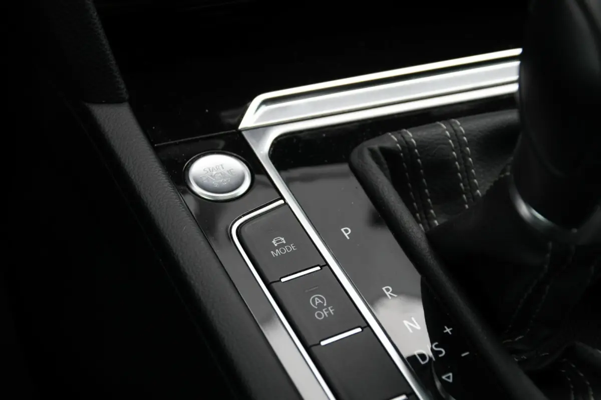 1.5 TSI Business Panoramadak R-line Trekhaak
