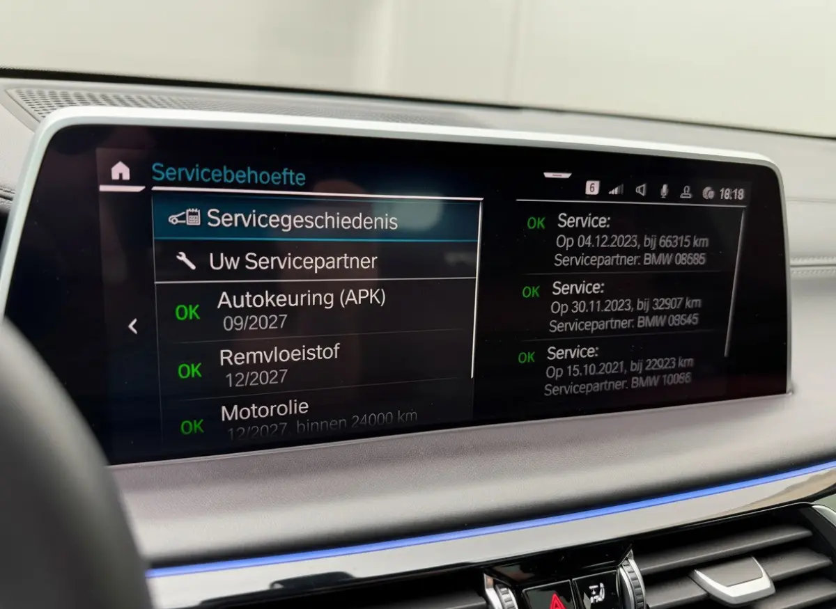 745e M-Sport / Champagner Quartz / Massage / ACC / NAP / Service t/m 2028!